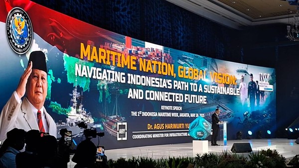 AHY Usul Hentikan Kapal Tua Pencemar Laut, Selamatkan Bumi