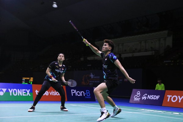 Adnan/Indah Raih Perempatfinal Indonesia Open 2025, Jafar/Felisha Tersingkir