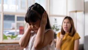 Anak Putus Hubungan Orang Tua? Psikolog Ungkap Alasannya