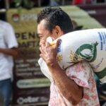 Bansos Beras 2025: Penerima Berkurang, Apa Penyebabnya?