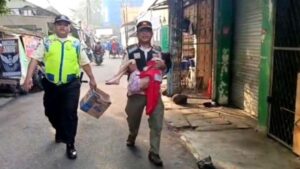 Bocah Kurus Kering Terabaikan, Diduga Disiksa Orangtua Pasar Kebayoran Lama