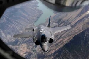 F-35 Israel Jatuh? Klarifikasi Video Viral Iran