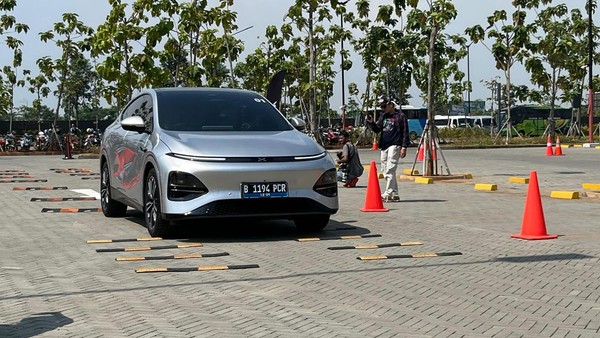 Harga Xpeng G6 Indonesia: Bocoran Spesifikasi & Prediksi Terbaru