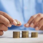 Investasi Saham Untung Besar? Terobos Ekonomi Gonjang-ganjing!