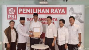 Kaesang Tantang, Bro Ron Resmi Daftar Ketum PSI?