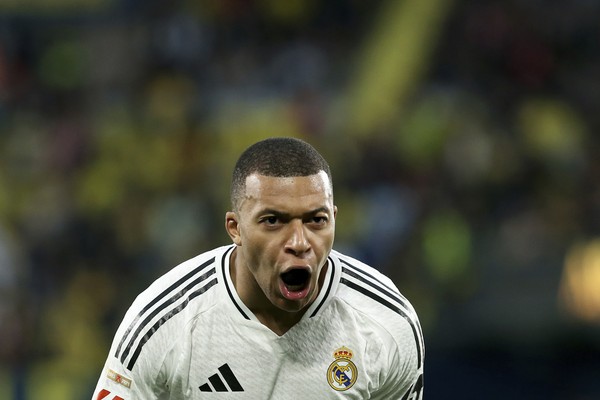 Kylian Mbappe: Performa Mengesankan, Namun Belum Sempurna