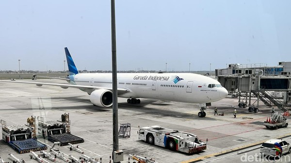 Misteri HP Hilang: Garuda Ungkap Fakta Penerbangan Melbourne