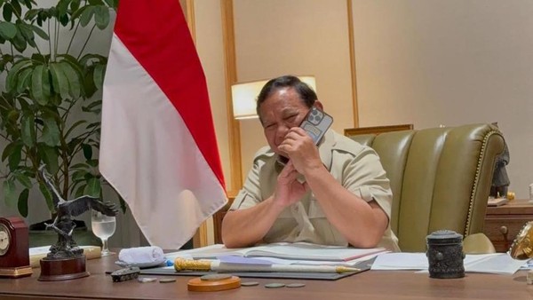 Panggilan Rahasia Prabowo-Trump: 15 Menit Yang Mengguncang Dunia