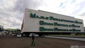 Pemakzulan Gibran: Purnawirawan TNI Desak MPR-DPR Bertindak