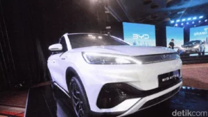Penjualan Mobil Listrik Anjlok? Data Mei 2025 Mengejutkan!