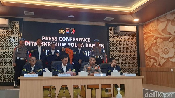 Pungli Mengejutkan! Ketua LSM Serang Rampas 3 Mobil & iPhone