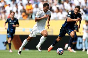 Real Madrid Menang Dramatis! Pachuca Takluk 3-1, Kartu Merah Asensio