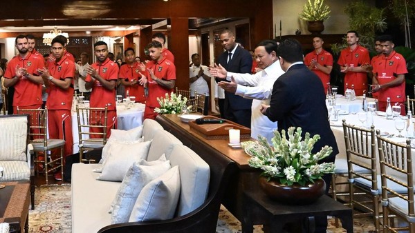 Rolex Mewah Timnas, Hadiah Misterius dari Prabowo?