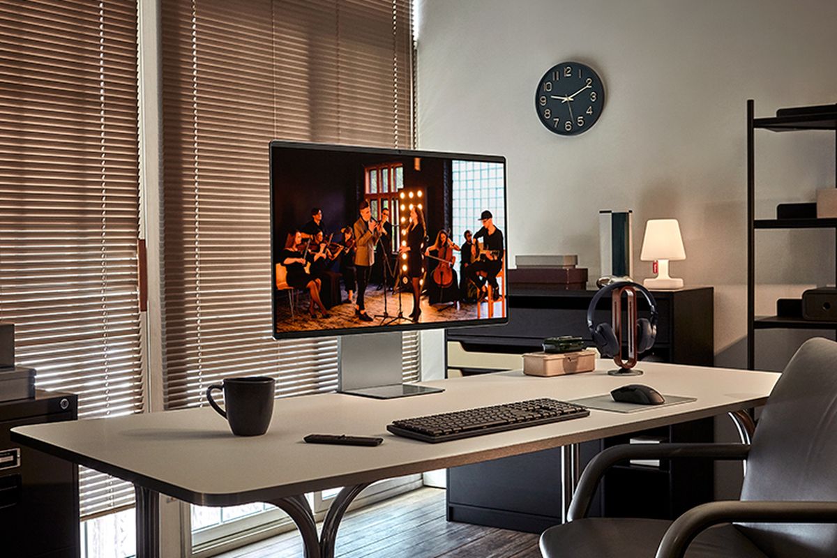 Samsung Smart Monitor AI: Trio Canggih, Harga Mulai 5 Jutaan!