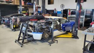 Servis Bugatti Veyron: Mahal? Rp 2 M/tahun, Saklar Rp 215 Juta!
