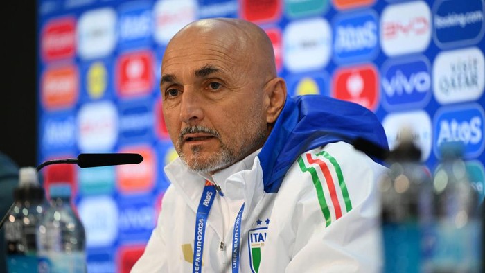 Spalletti ke Al Nassr? Latih Ronaldo & Rekan-rekan?