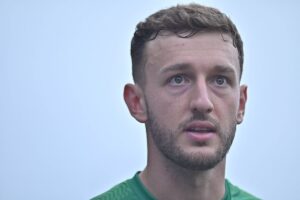 Adam Przybek vs Kevin Mendoza: Statistik Kiper Persib Terbaru