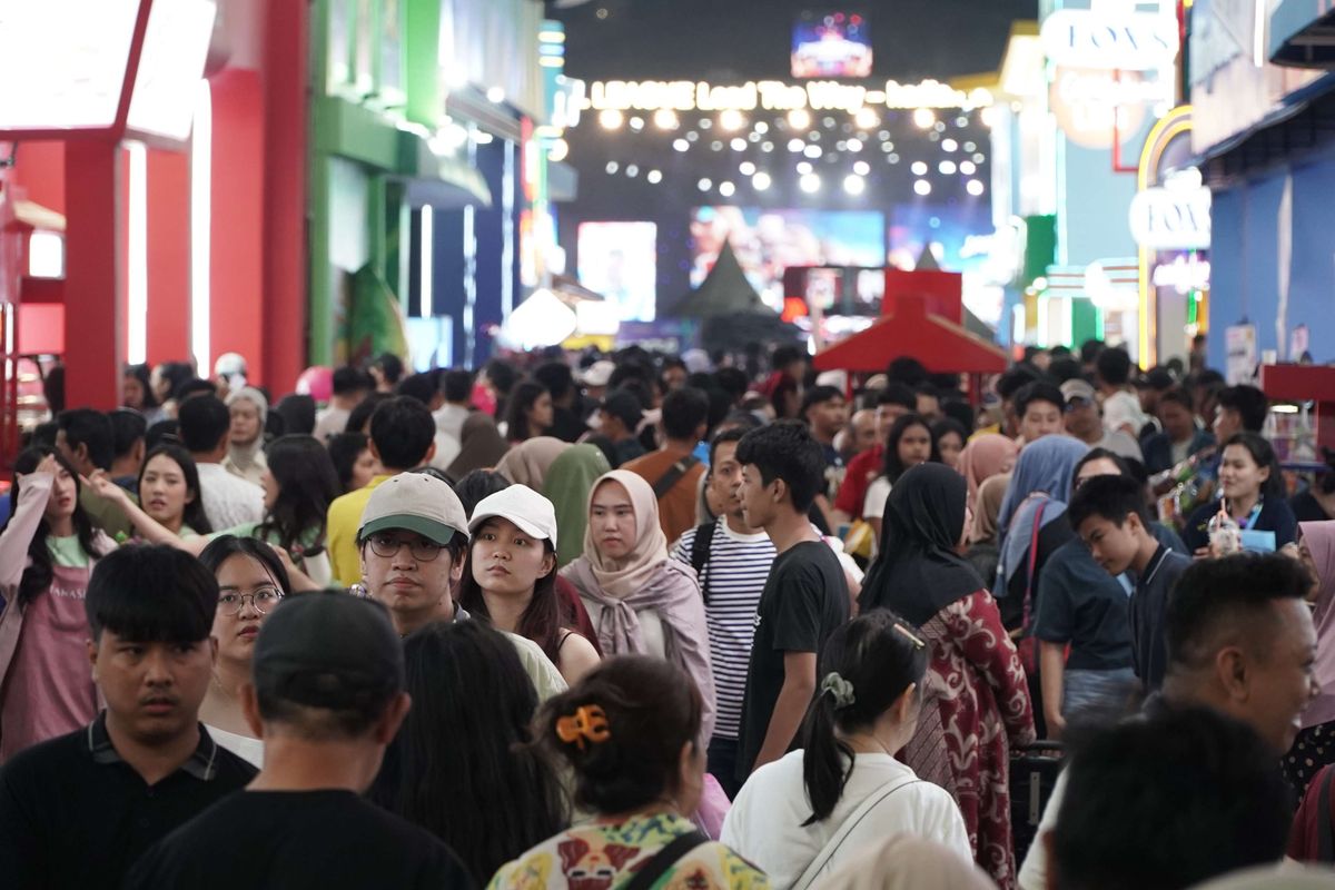 Raih Hemat! PRJ Murah Meriah, Transportasi Cuma Rp3.500