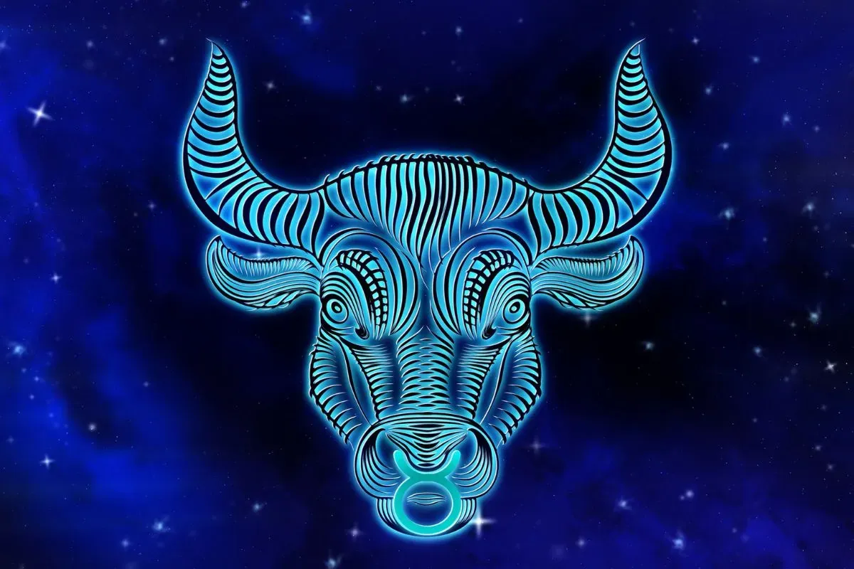 Ramalan Zodiak Taurus 17 Juli 2025: Rahasia Jiwa Seni & Kecerdasanmu