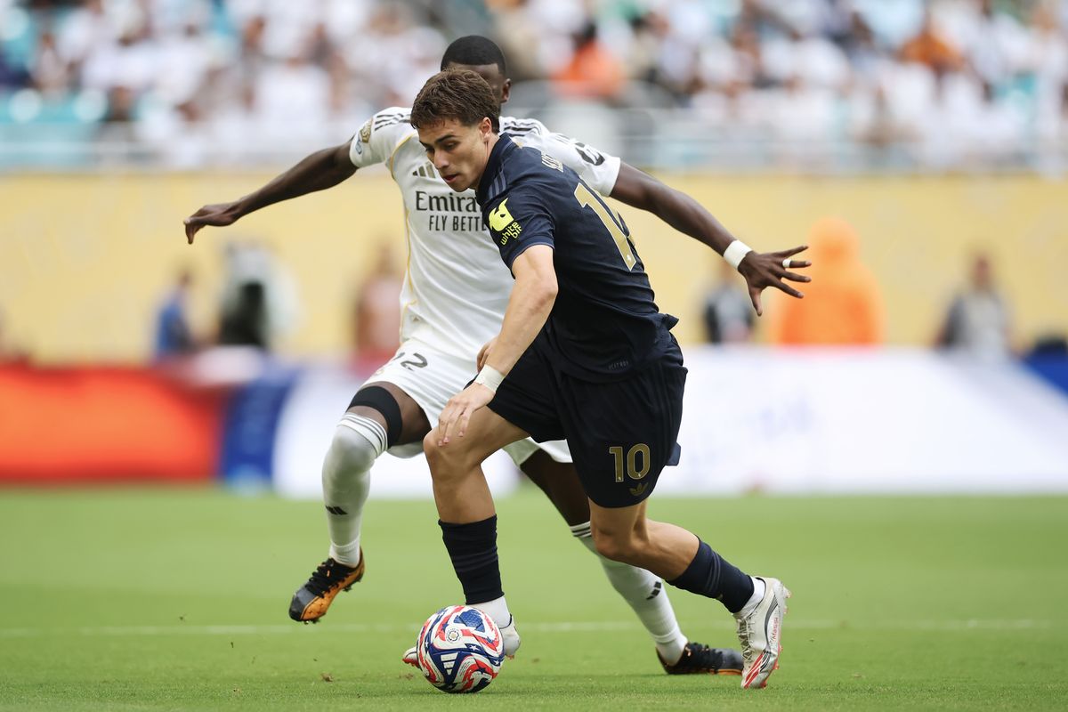 Tacchinardi: Juventus Hancur, Kritik Keras Usai Takluk Real Madrid