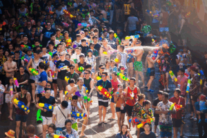 Semarak Songkran Thailand, Penyucian Diri Berbalut Festival Air